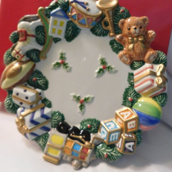 FITZ AND FLOYD TOYLAND CANAPE PLATE WITH ORIGINAL BOX - Picture 4 of 7